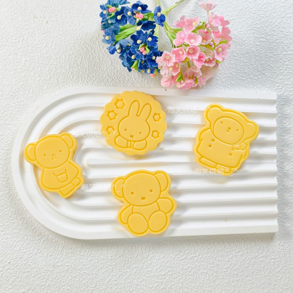 Cute 3D Press Cookie Mold with - đánh giá và giá Kitchen Gadgets Ninja